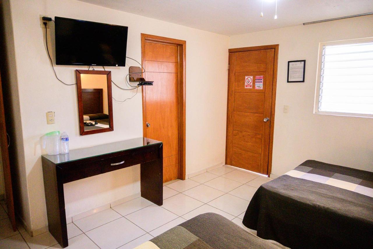 Hotel Acuario En Ocotlan Eksteriør billede