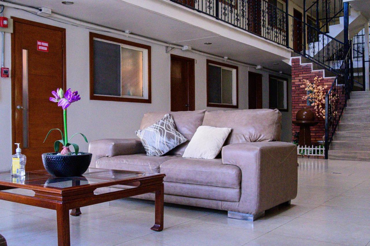 Hotel Acuario En Ocotlan Eksteriør billede