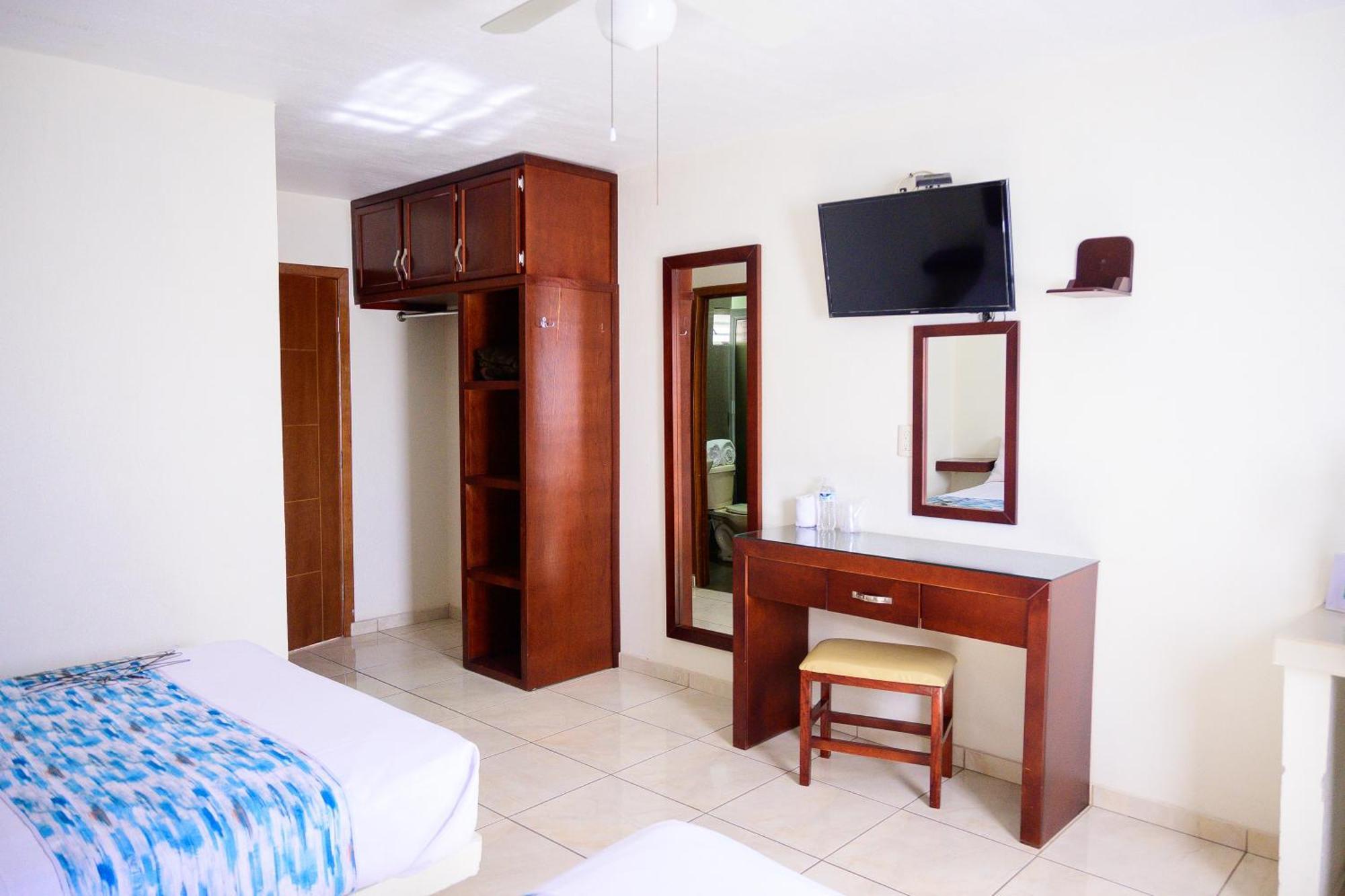Hotel Acuario En Ocotlan Eksteriør billede