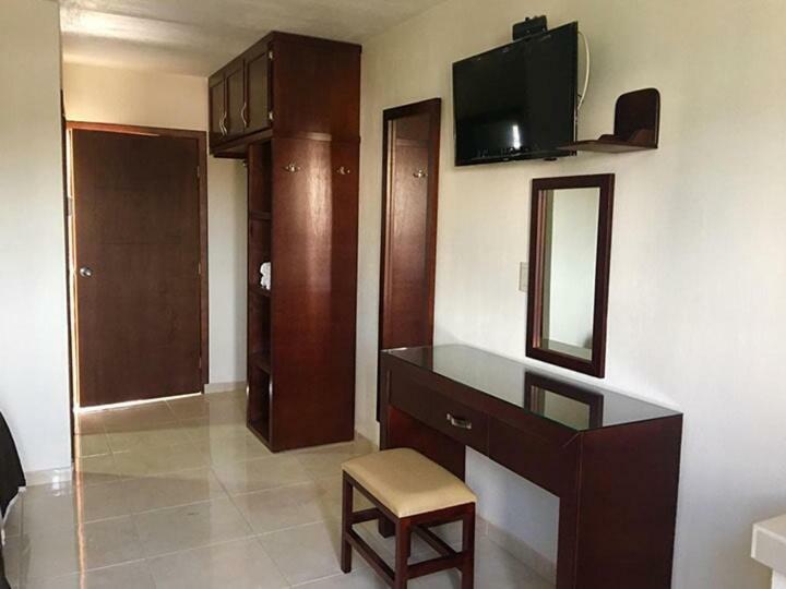 Hotel Acuario En Ocotlan Eksteriør billede